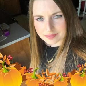 Meet your Posher, Roxanne